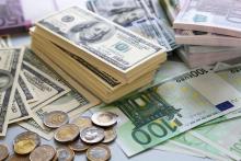 EURO_DOLLAR_KONSTANTIN CHAGIN_SHUTTERSTOCK